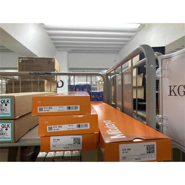 日本MITUTOYO三豐數(shù)顯標(biāo)尺572-464