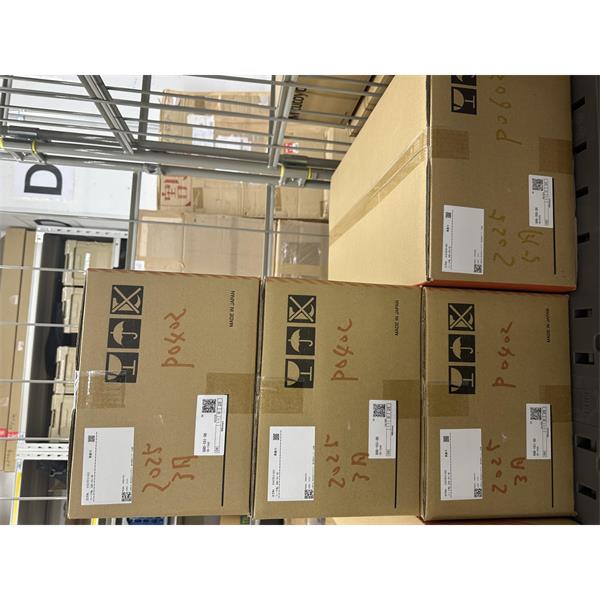 日本MITUTOYO三豐防水?dāng)?shù)顯卡尺500-703-20